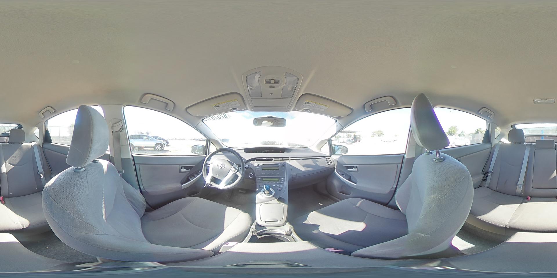 2011 TOYOTA PRIUS