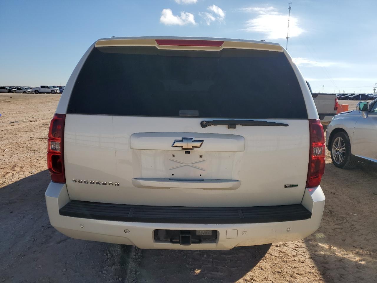 2008 CHEVROLET Suburban