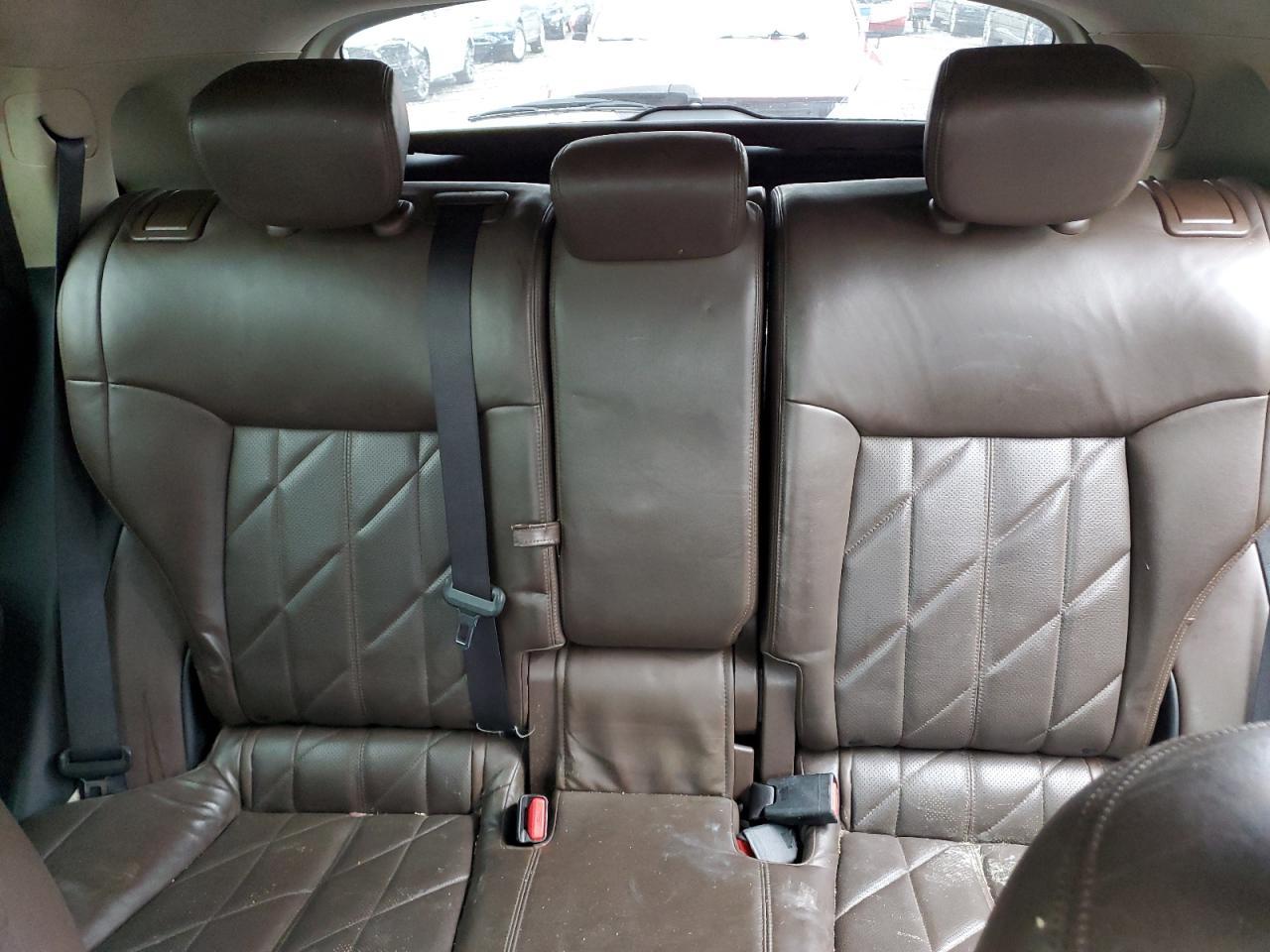 2010 INFINITI FX35