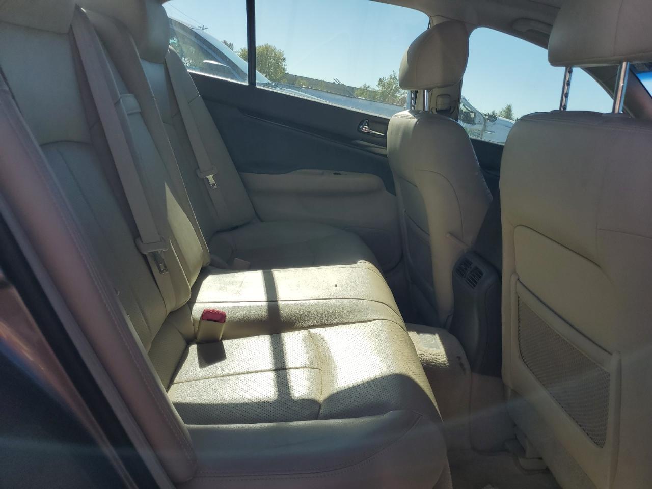 2012 INFINITI G37