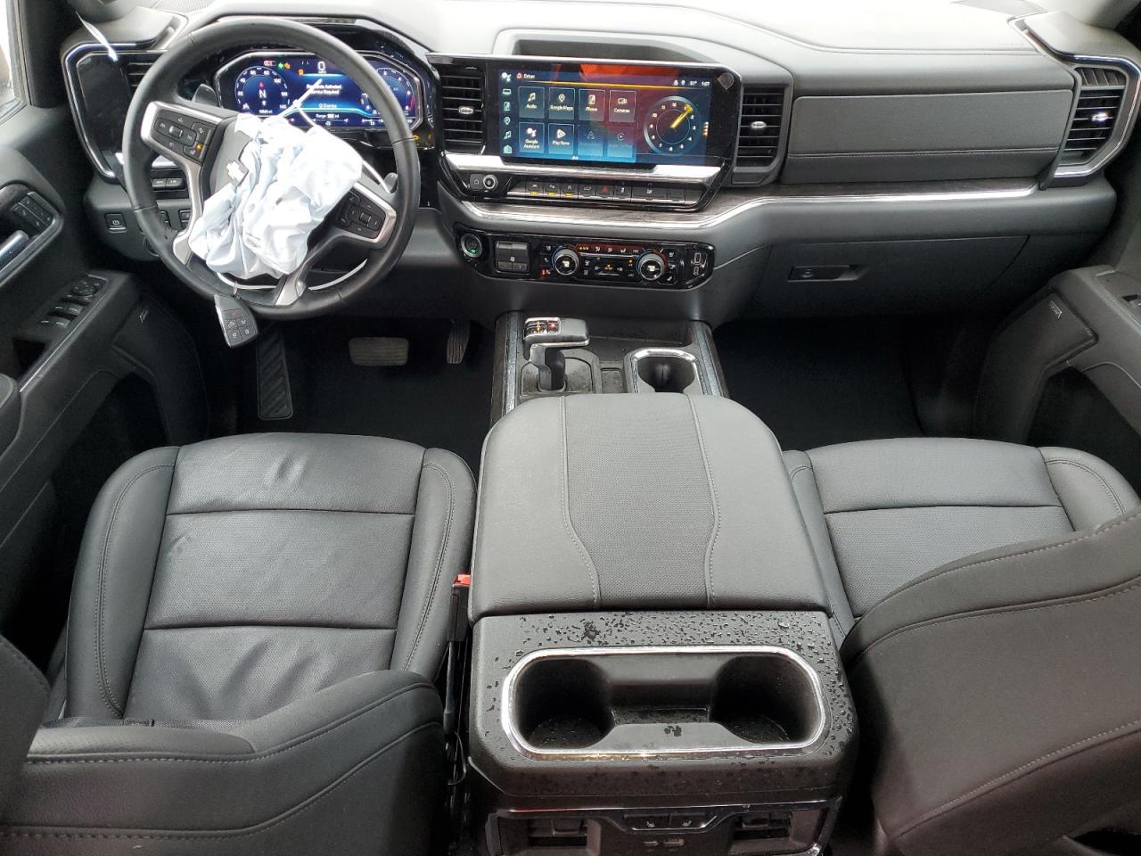 2025 CHEVROLET Silverado