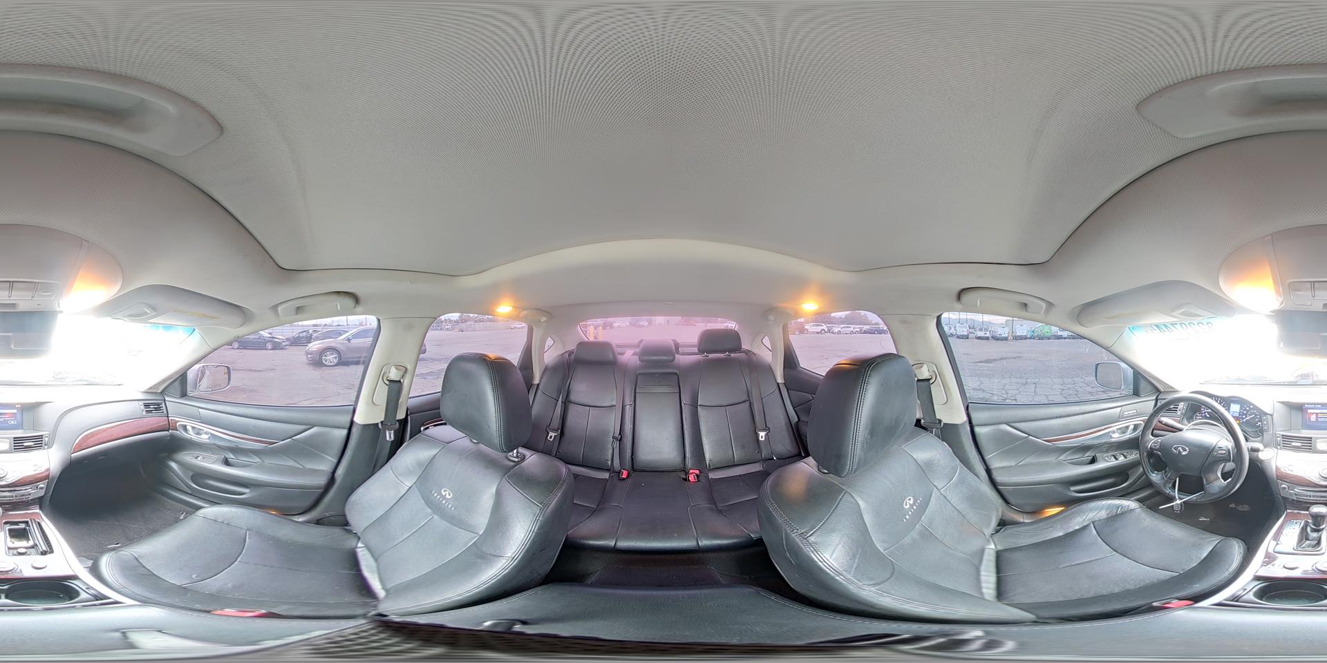 2013 INFINITI M37