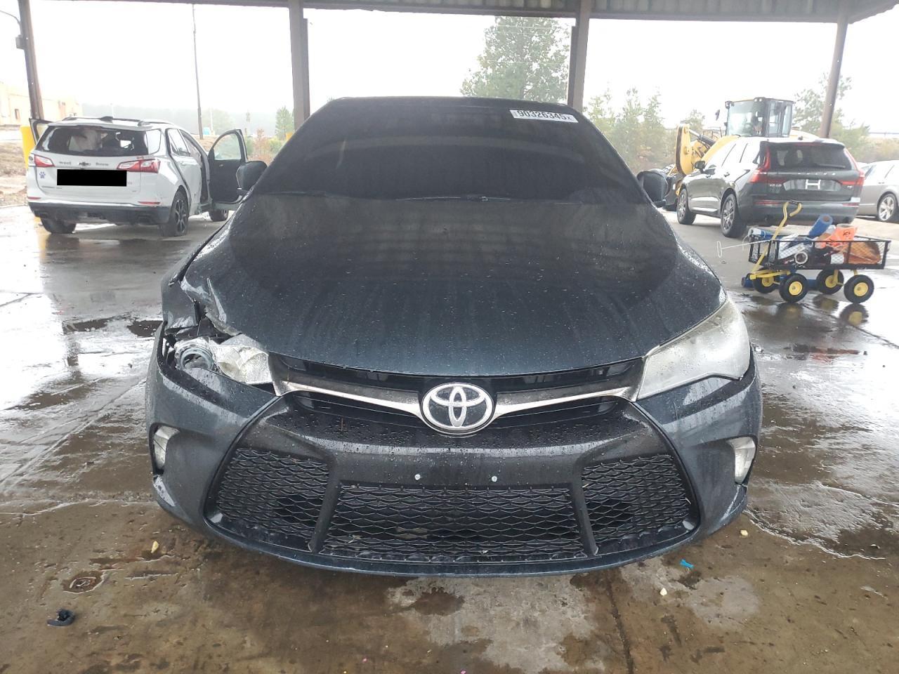 2017 TOYOTA CAMRY