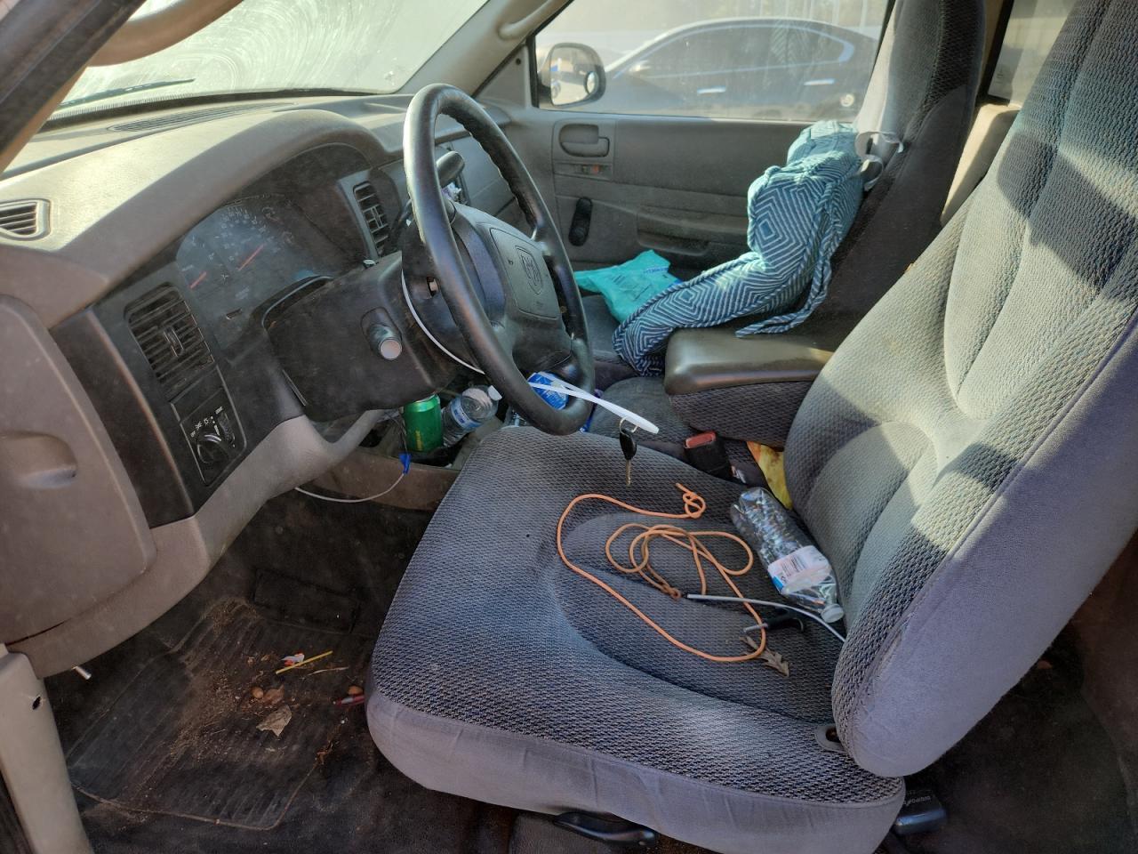 2002 DODGE Dakota