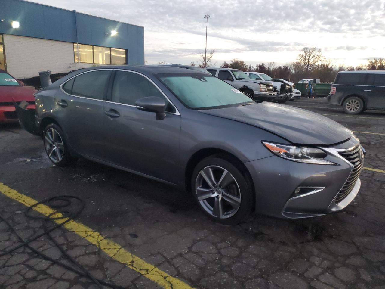 2017 LEXUS ES 300H