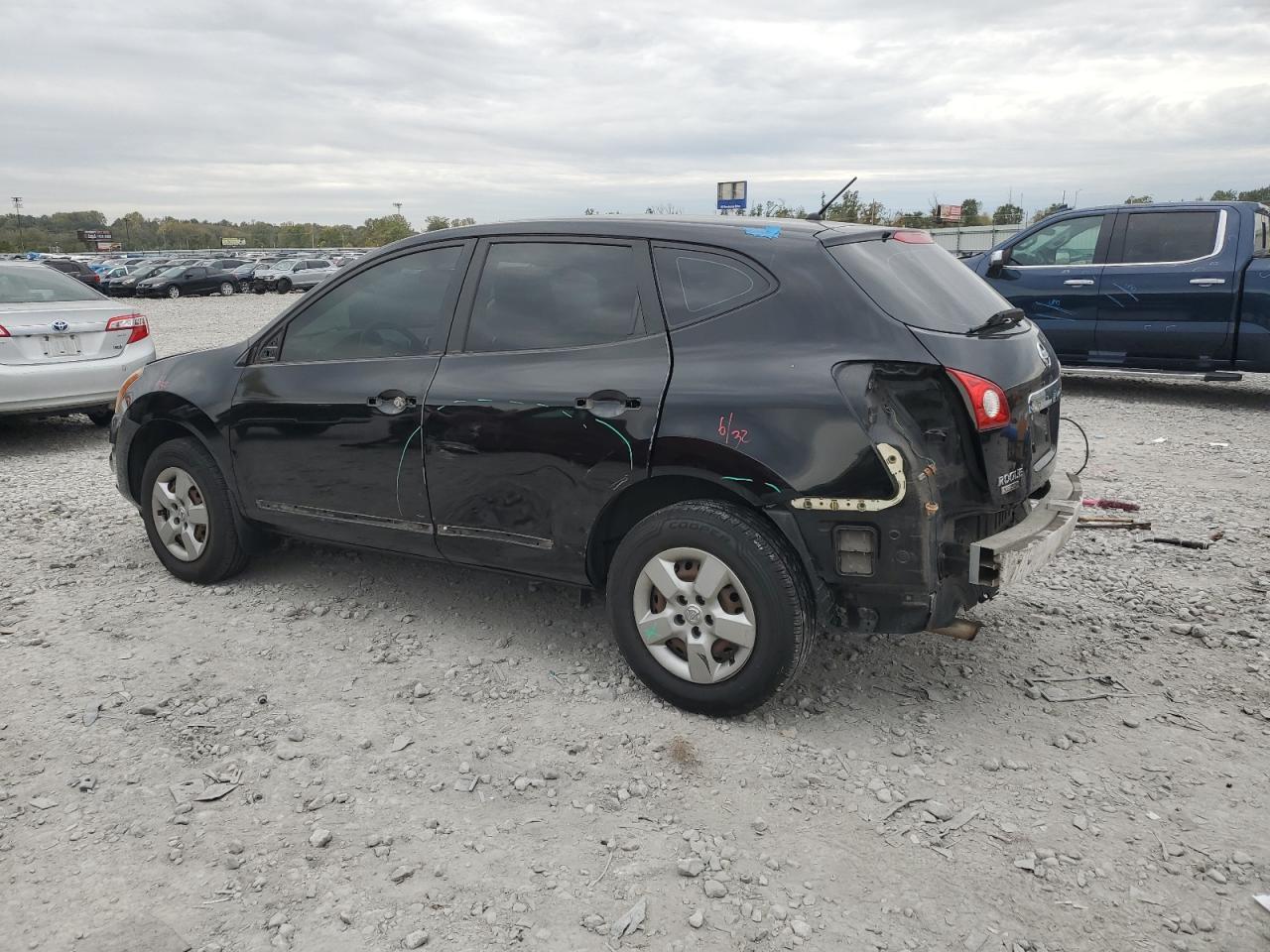 2015 NISSAN ROGUE