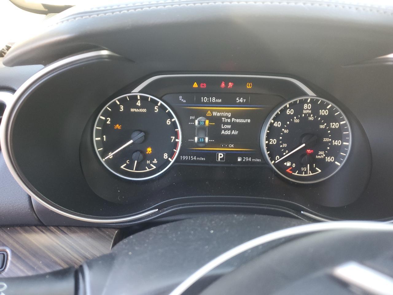 2017 NISSAN Maxima