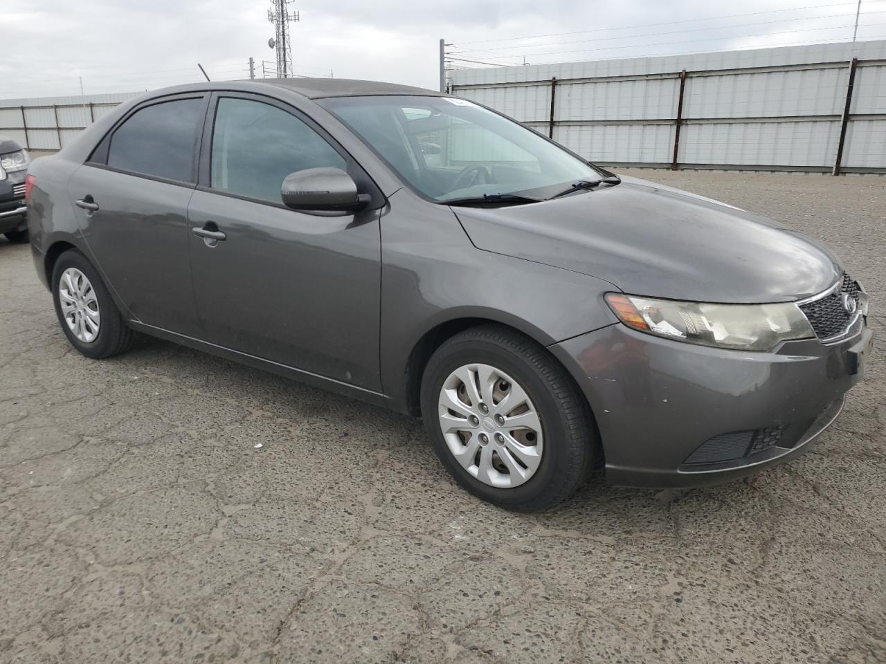 2013 KIA FORTE