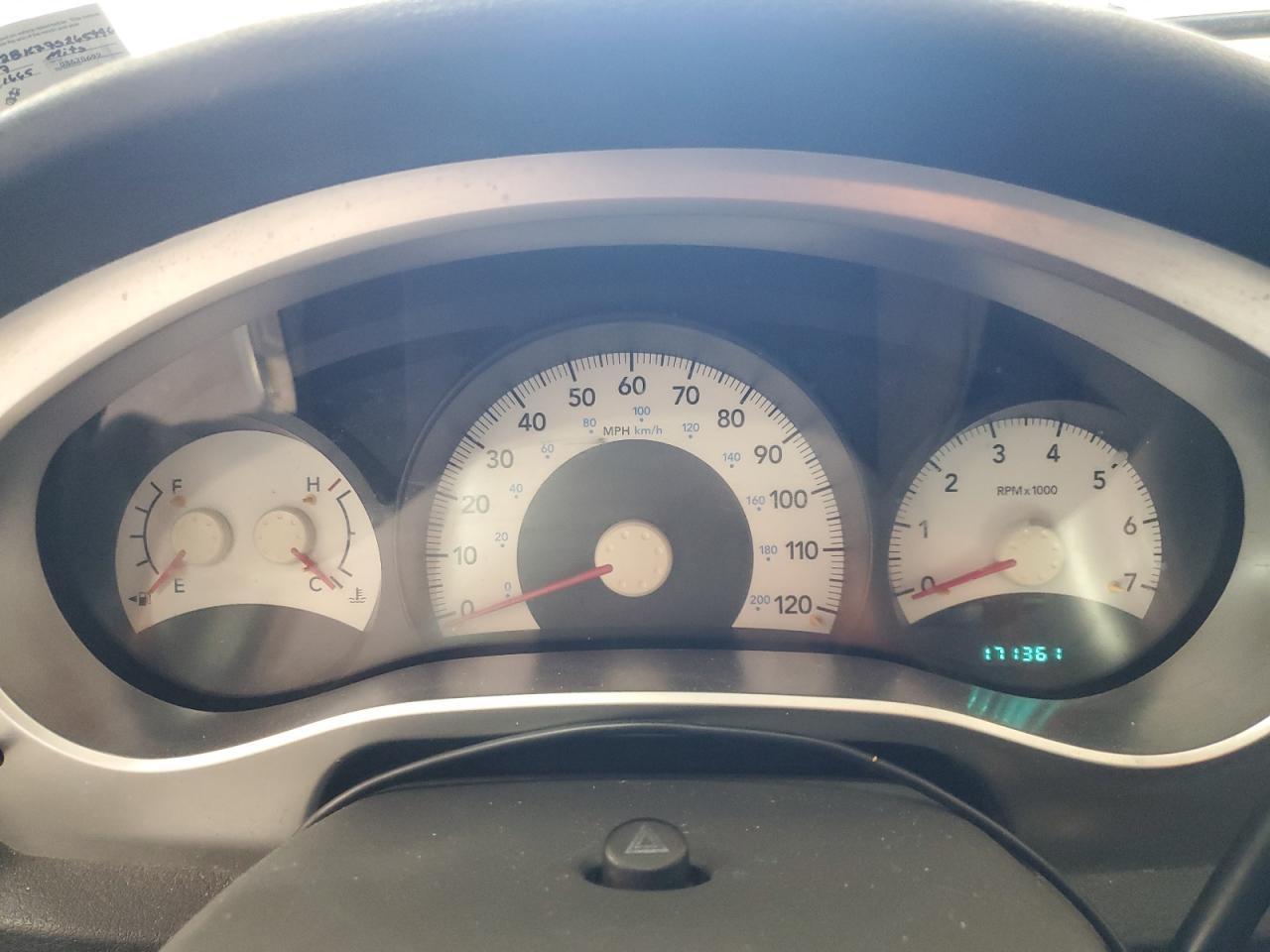 2007 MITSUBISHI Raider