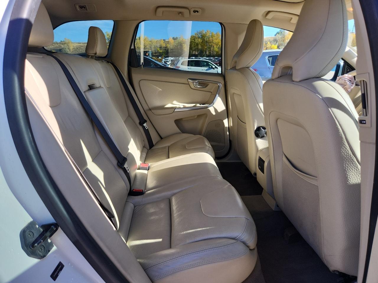 2012 VOLVO XC60