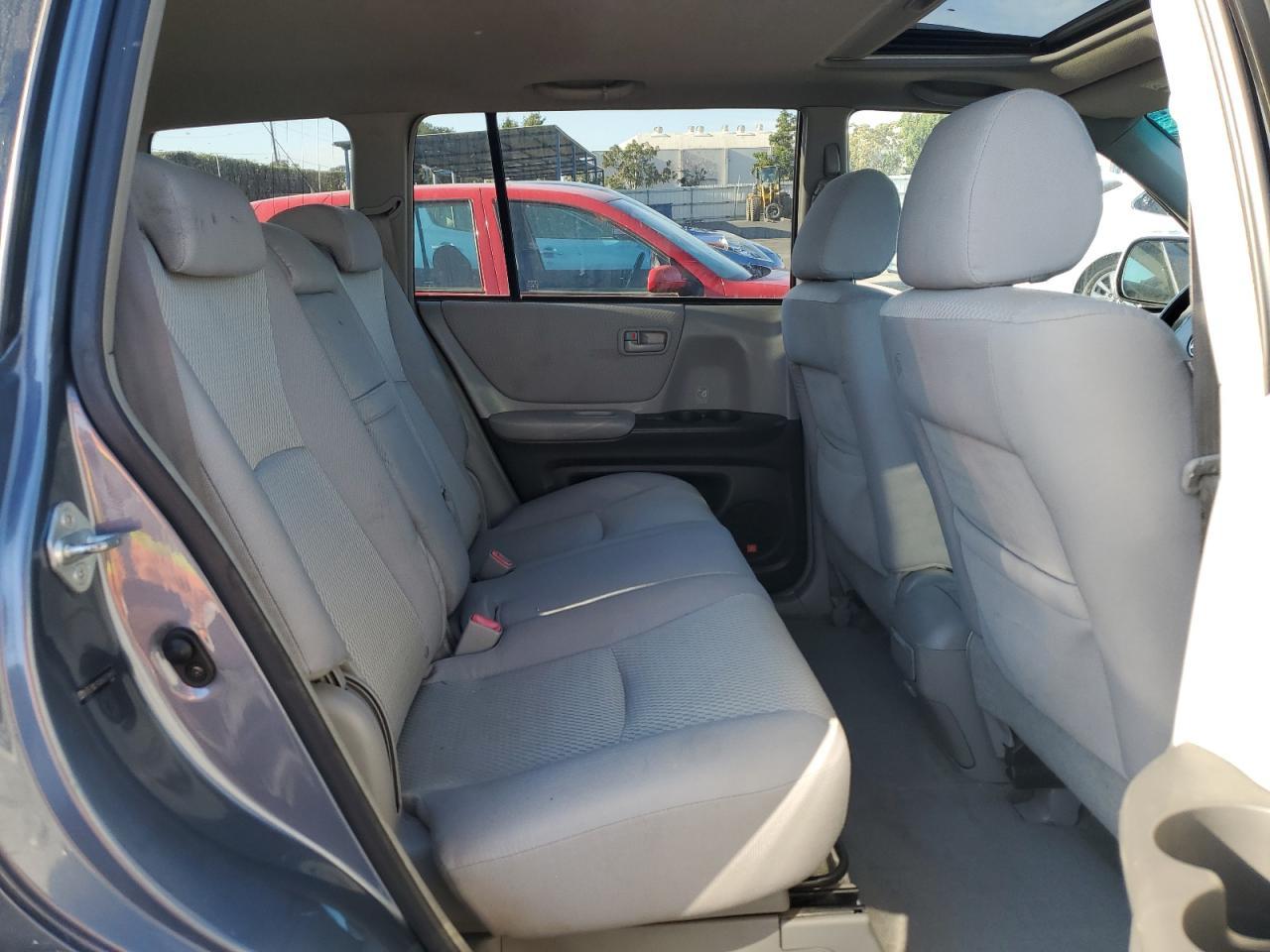 2006 TOYOTA HIGHLANDER