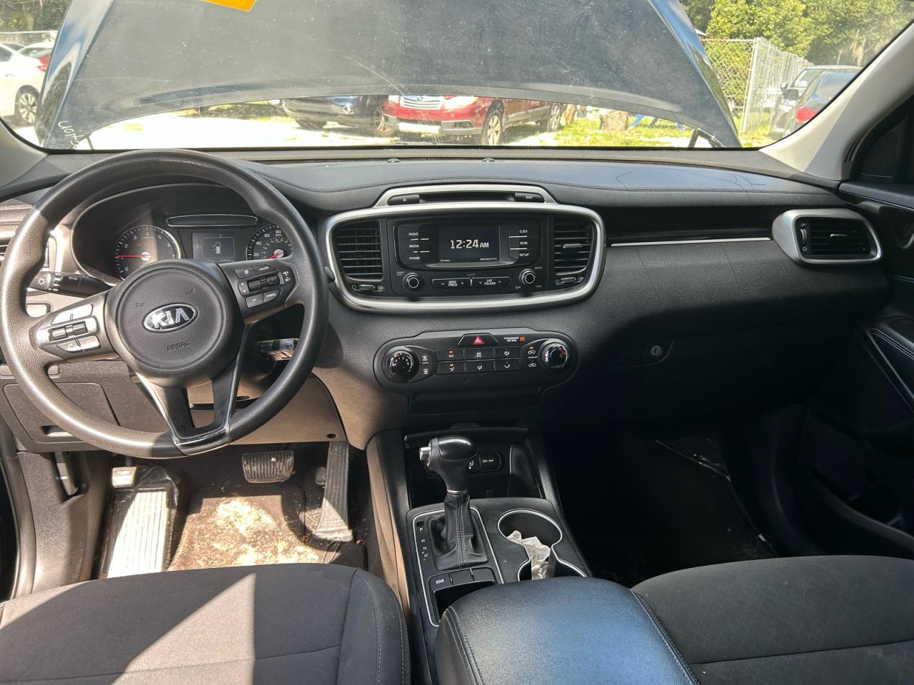 2016 KIA SORENTO