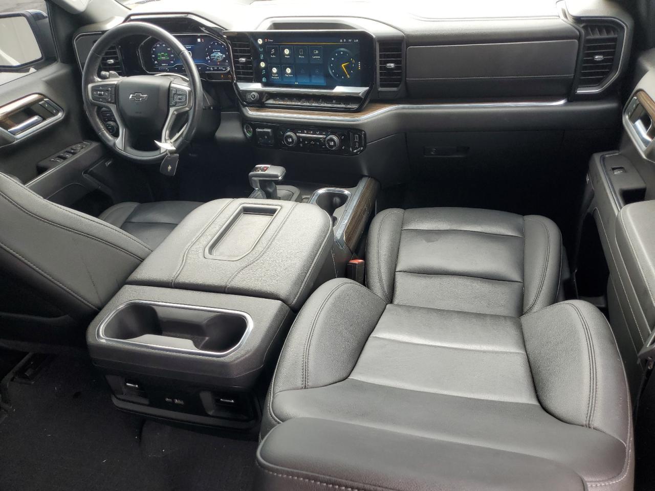 2022 CHEVROLET Silverado