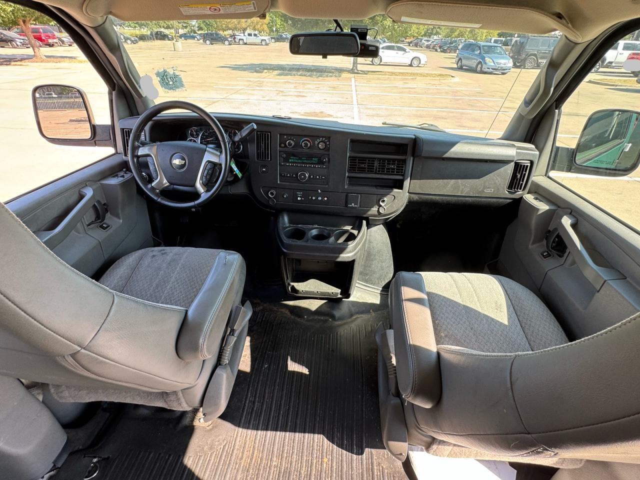 2019 CHEVROLET EXPRESS 2500