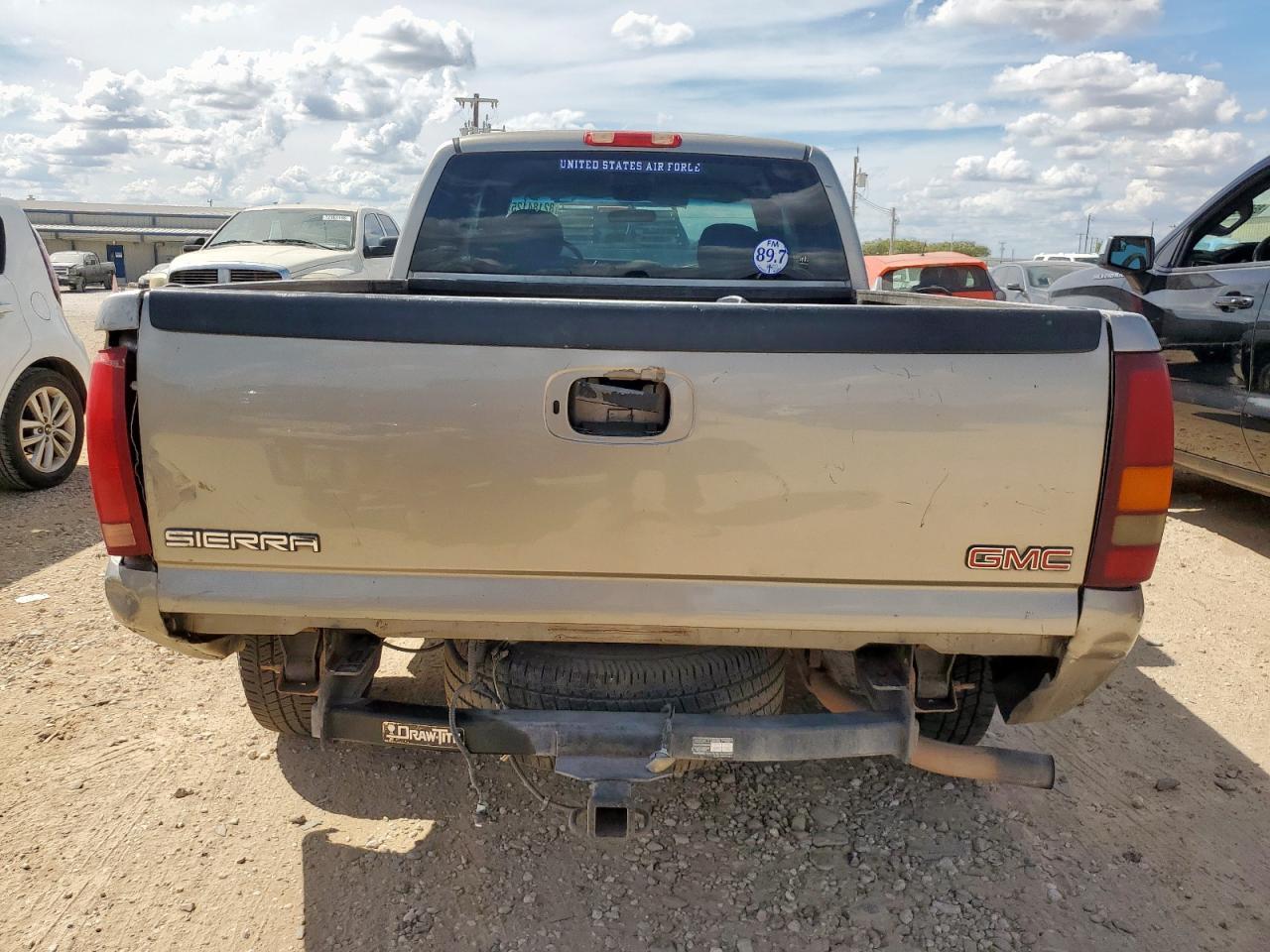 1999 GMC Sierra