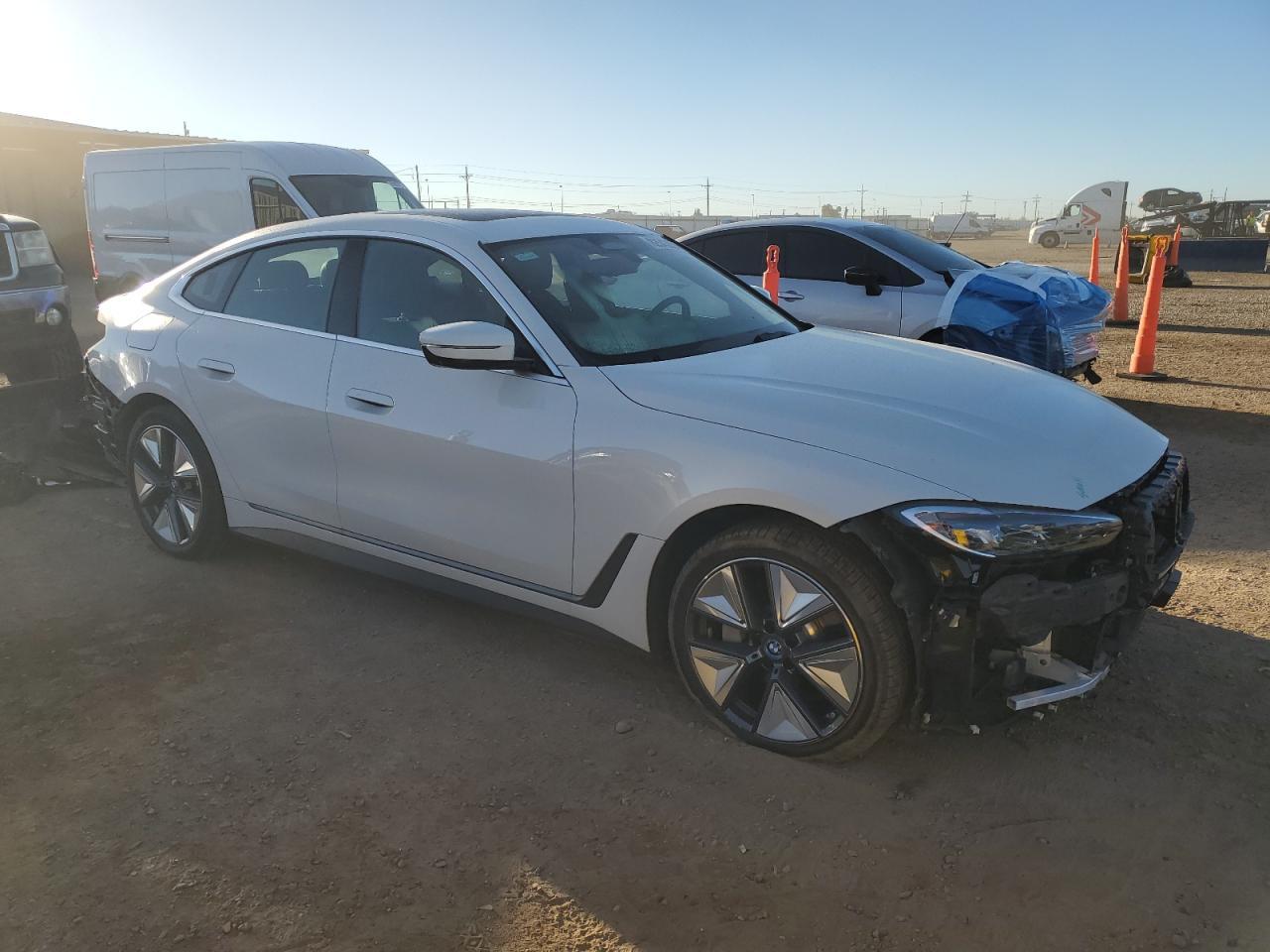2024 BMW i4