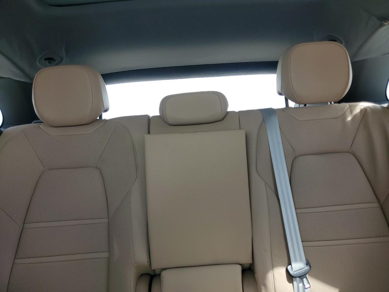 2023 PORSCHE CAYENNE