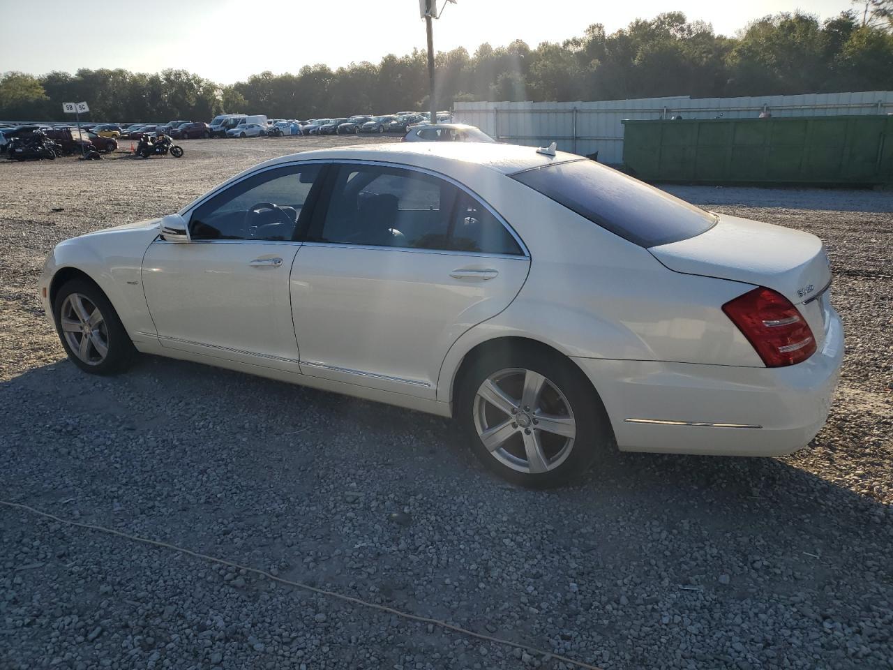 2012 MERCEDES-BENZ S-Class