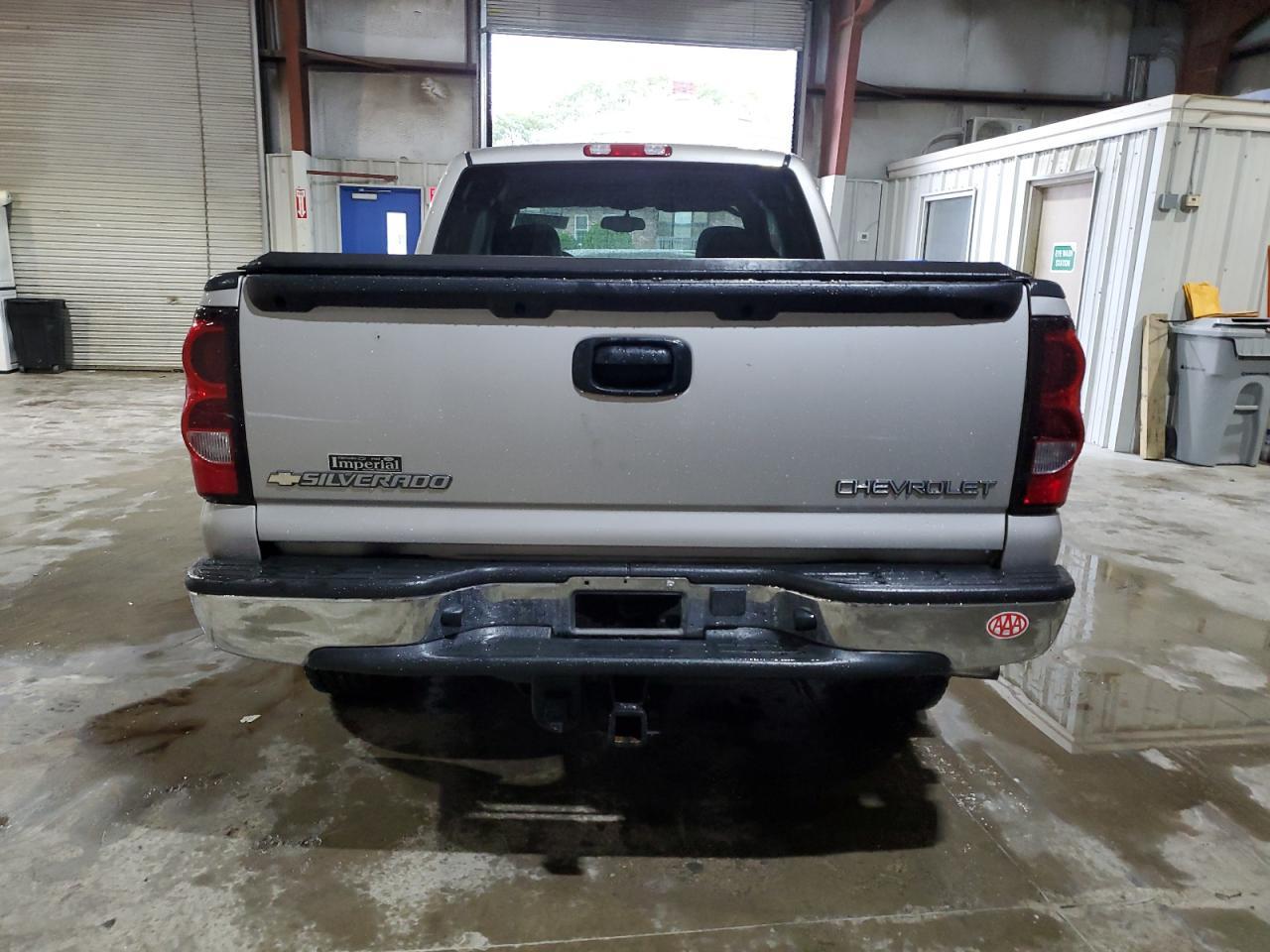 2004 CHEVROLET Silverado