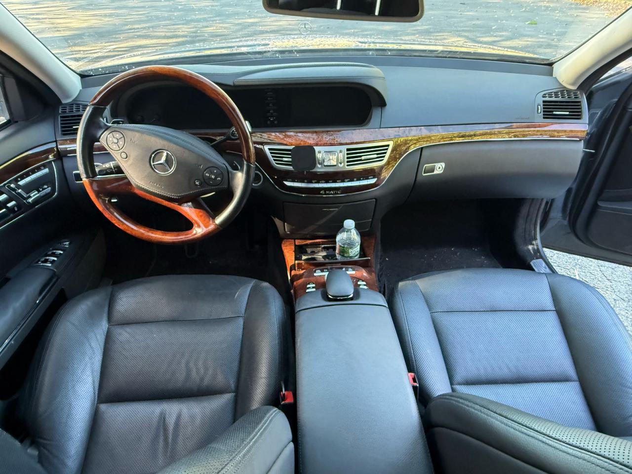 2011 MERCEDES-BENZ S-Class