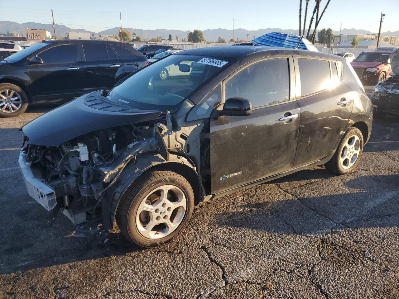 2011 NISSAN LEAF