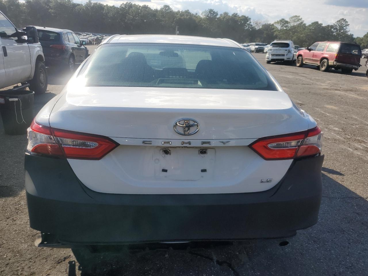 2018 TOYOTA CAMRY