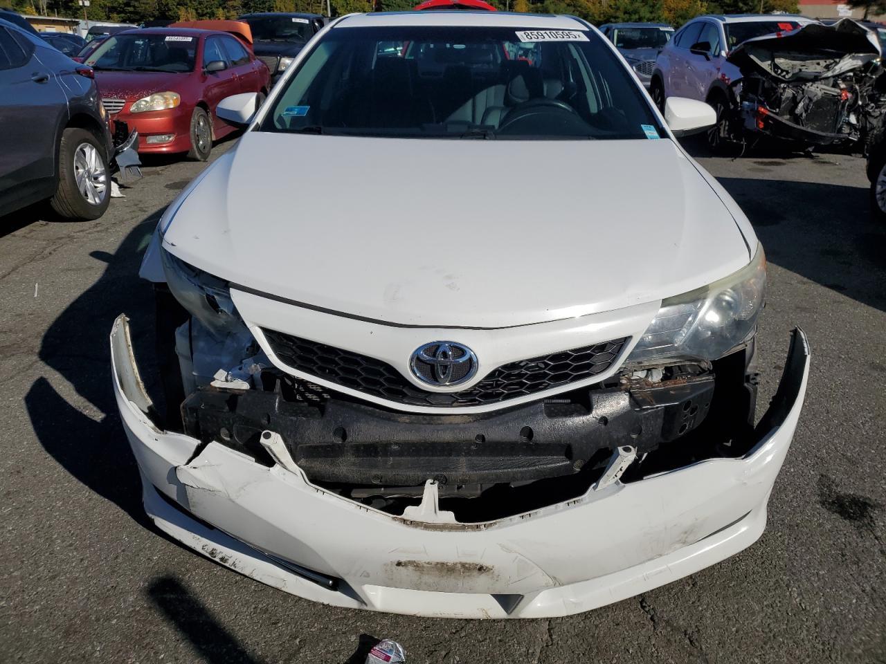 2014 TOYOTA CAMRY