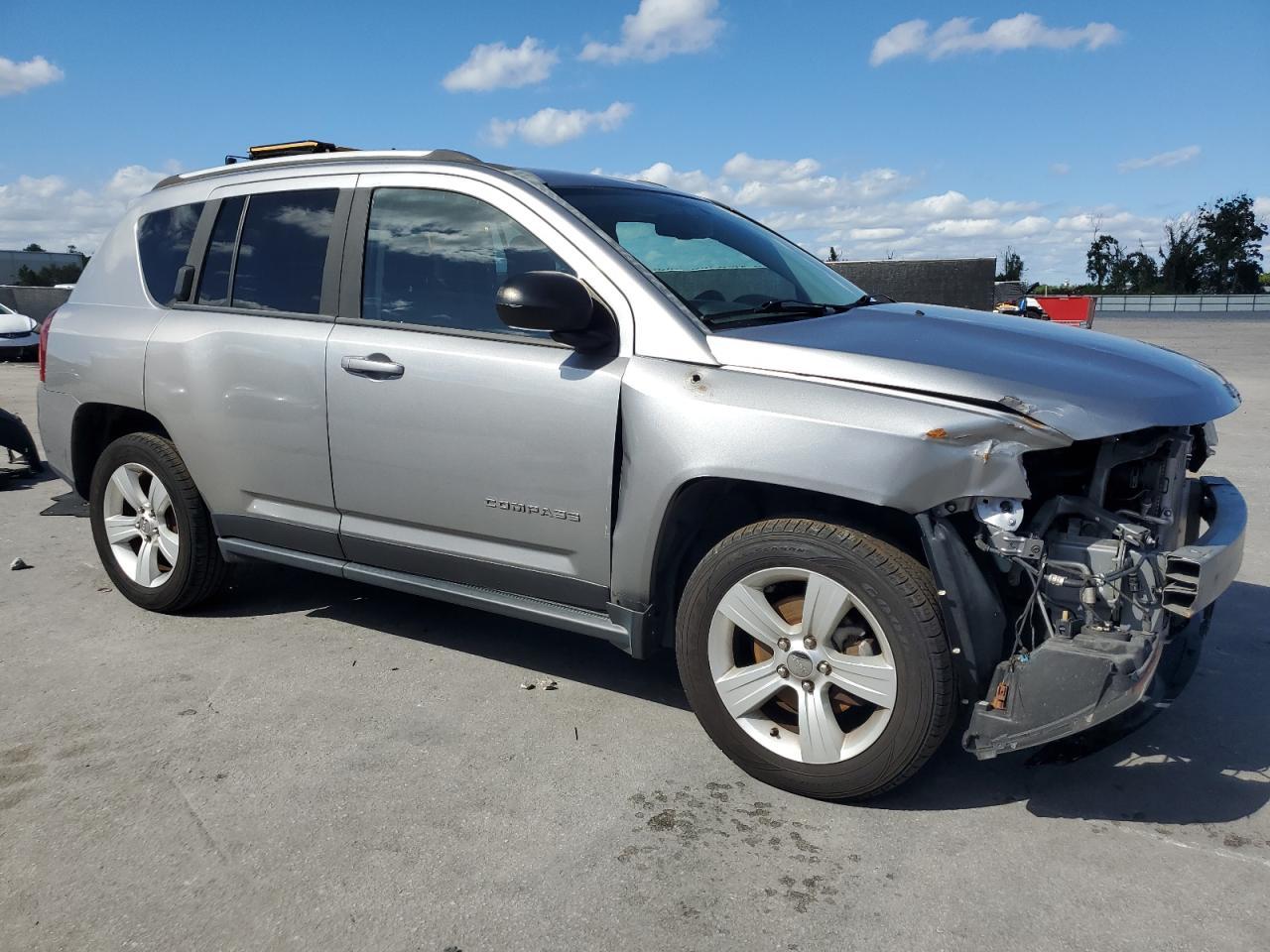2016 JEEP Compass