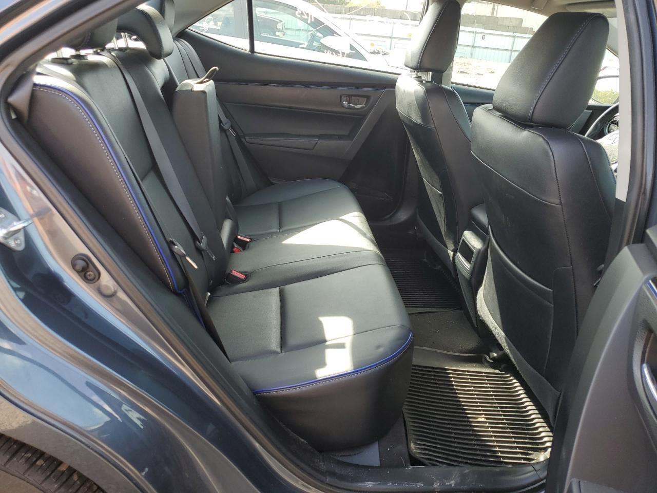 2018 TOYOTA COROLLA