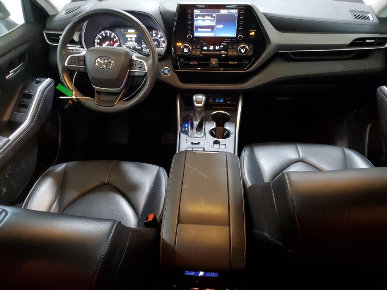 2022 TOYOTA HIGHLANDER