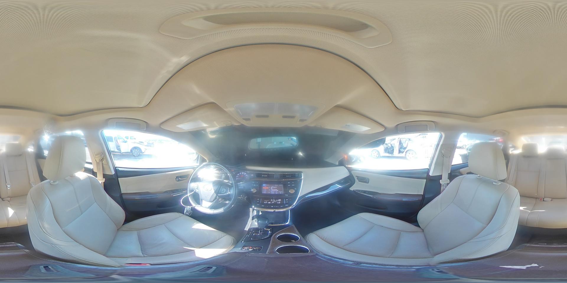 2014 TOYOTA Avalon