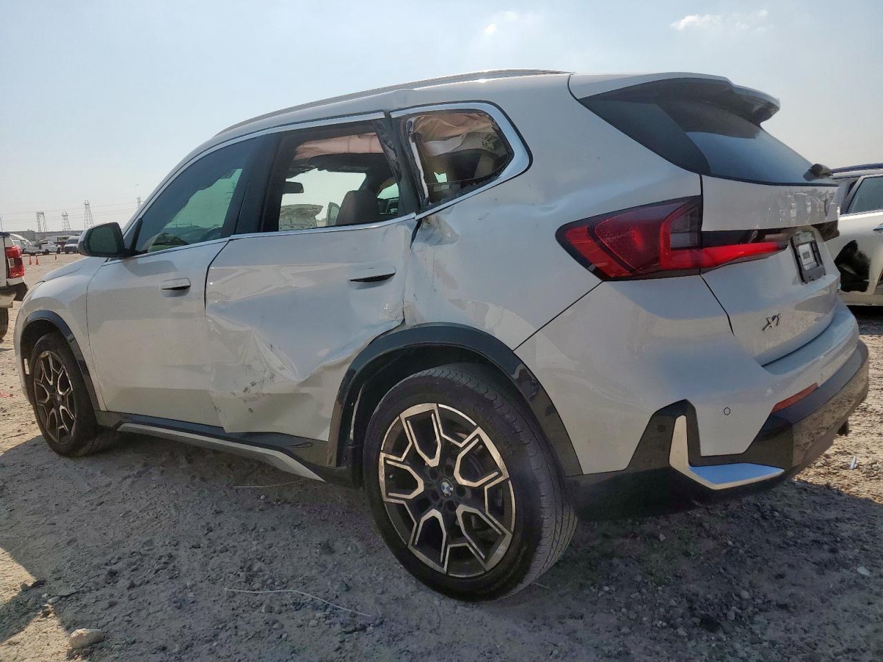 2025 BMW X1