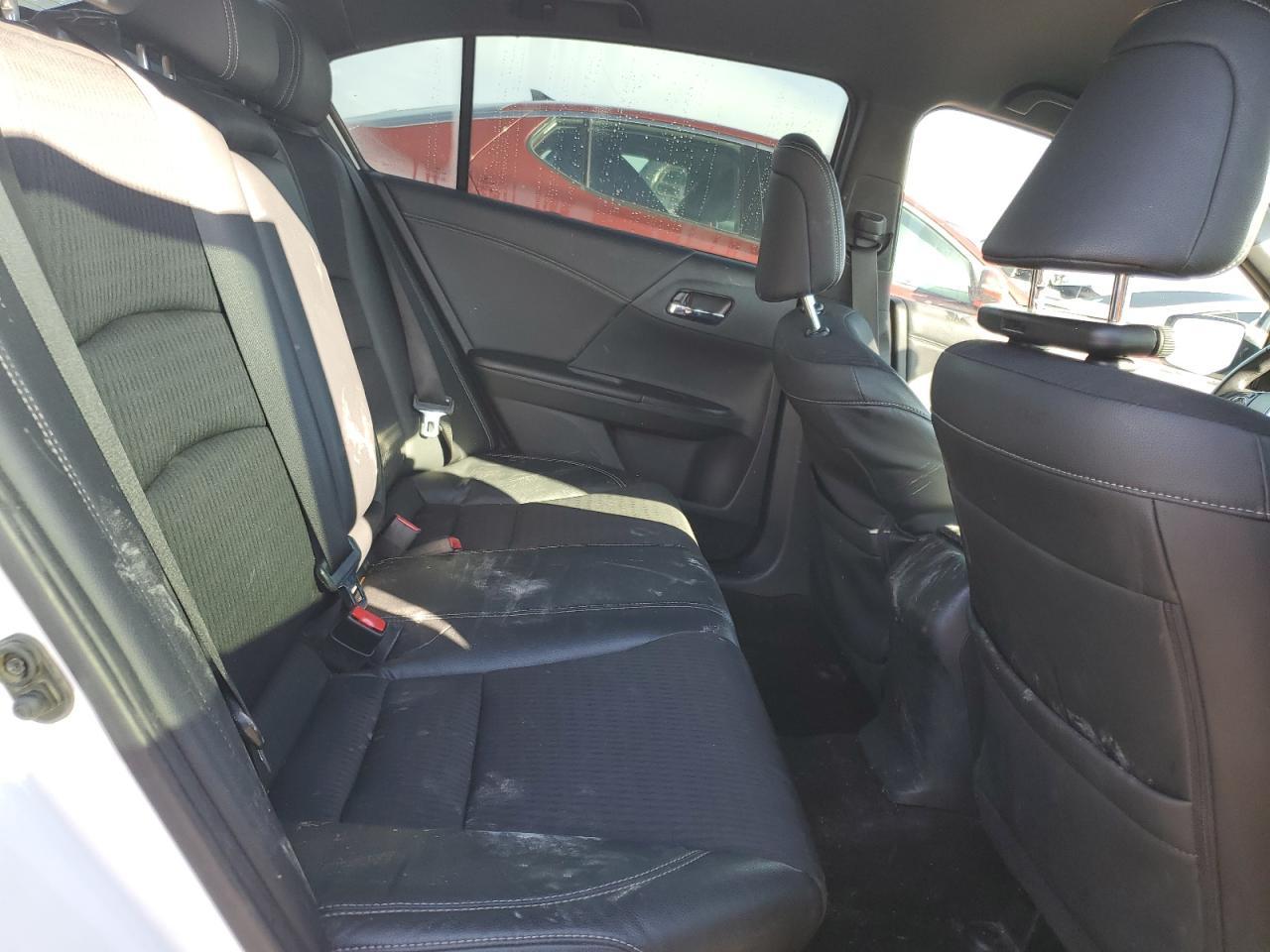 2016 HONDA ACCORD