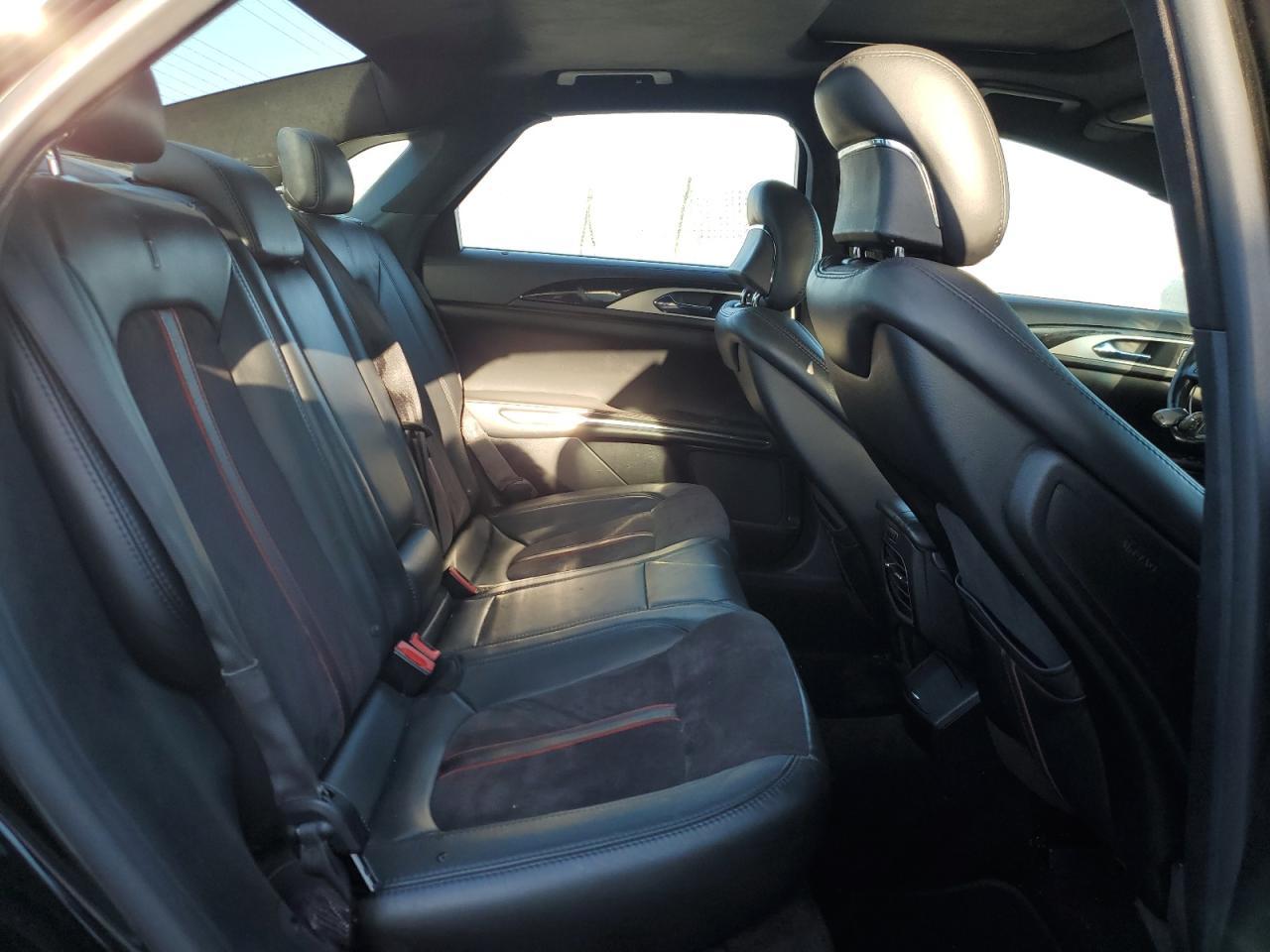 2016 LINCOLN MKZ