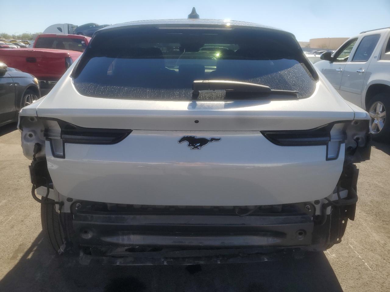 2022 FORD Mustang Mach-E