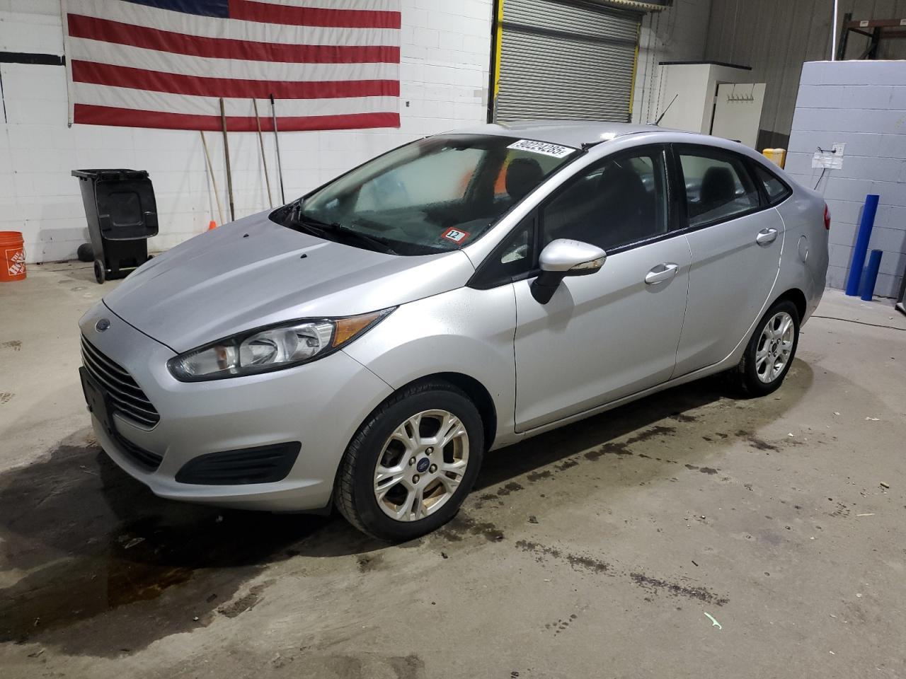 2014 FORD Fiesta