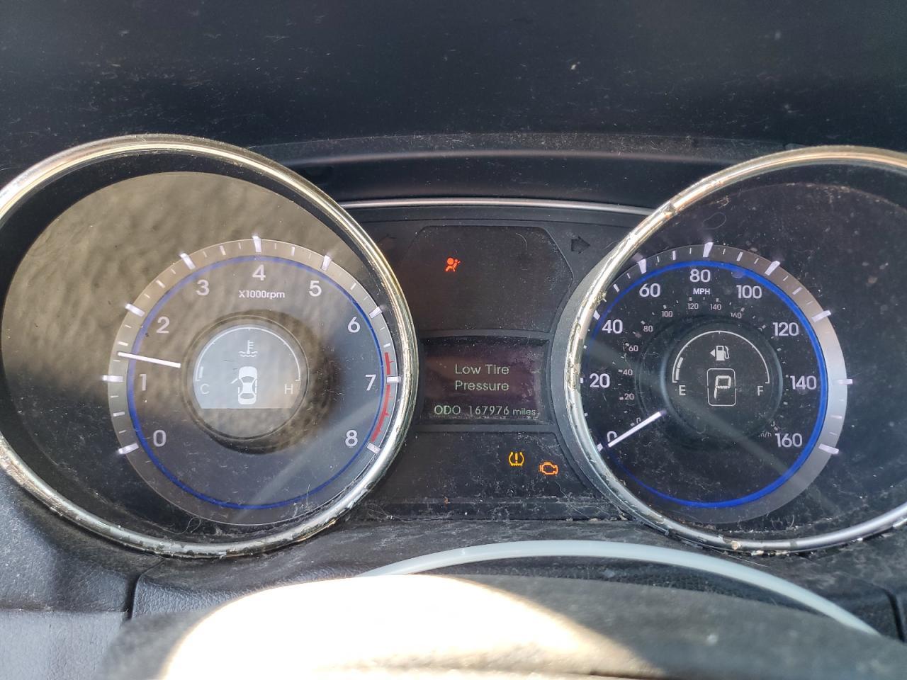 2011 HYUNDAI SONATA