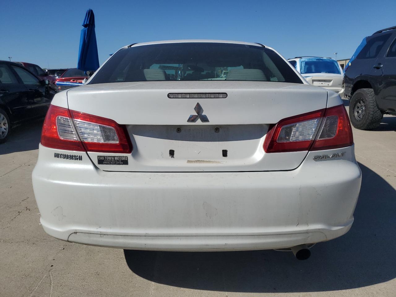 2011 MITSUBISHI Galant