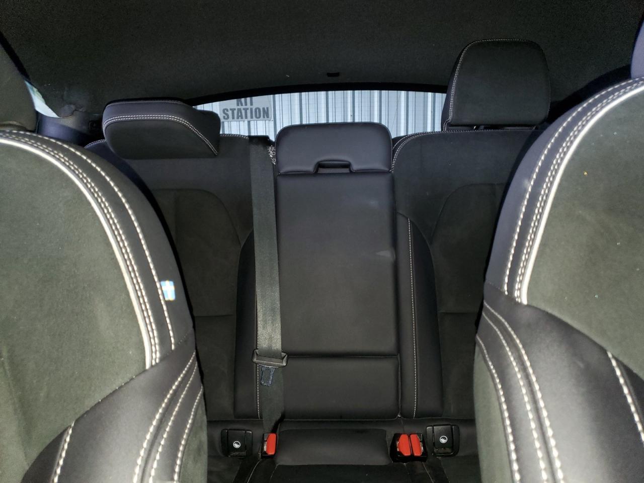 2023 VOLVO C40