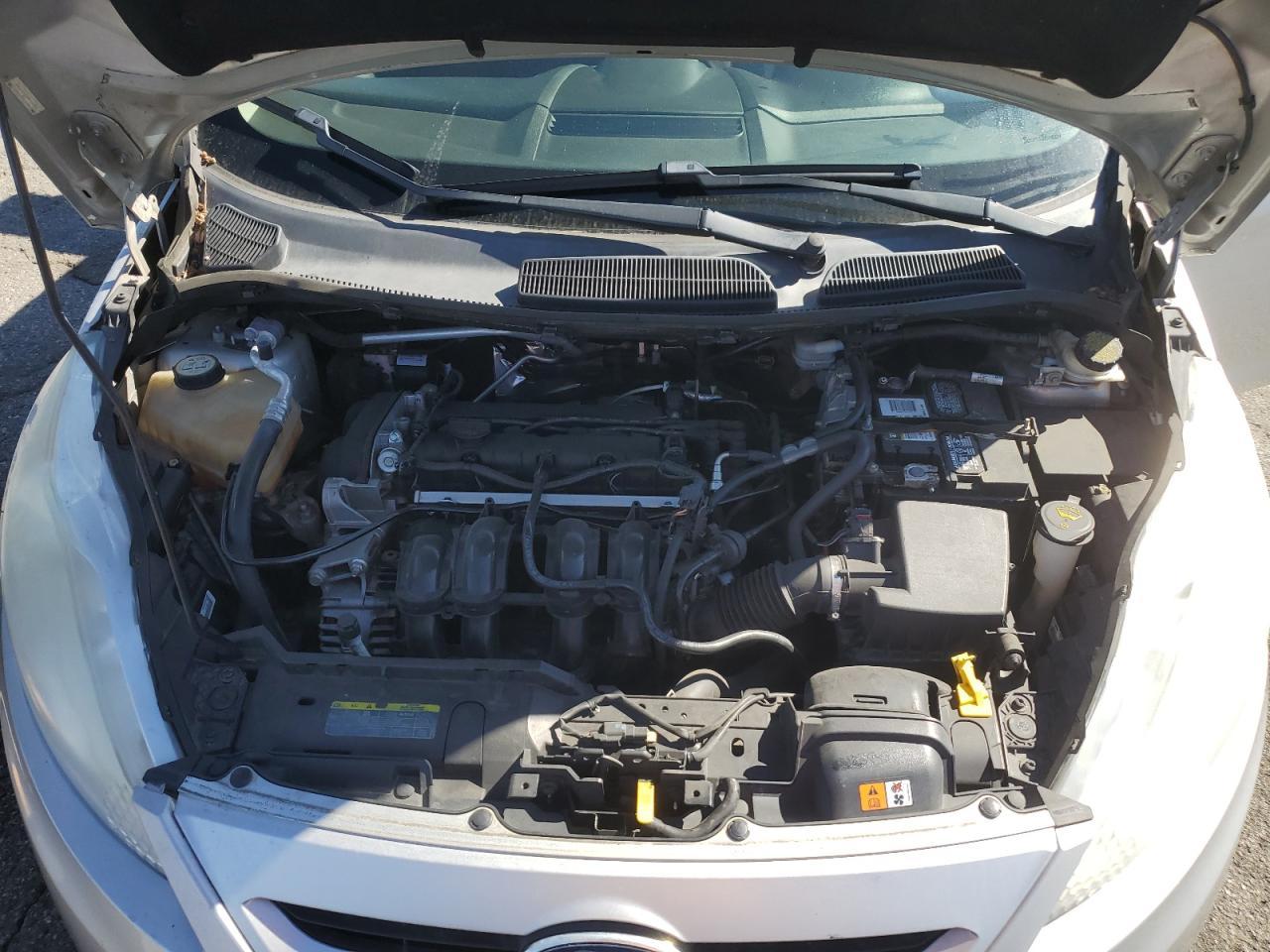 2012 FORD Fiesta