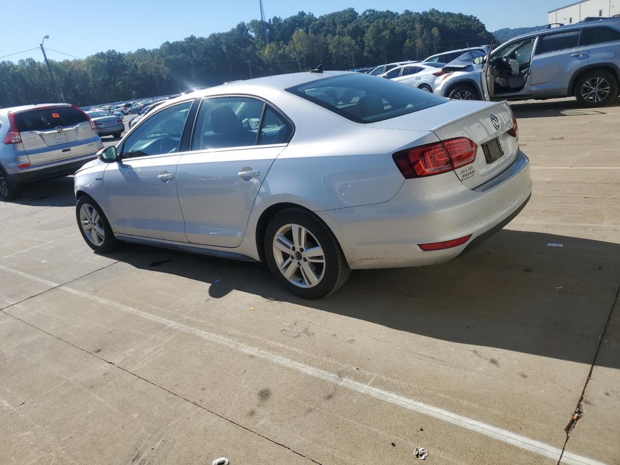 2013 VOLKSWAGEN JETTA