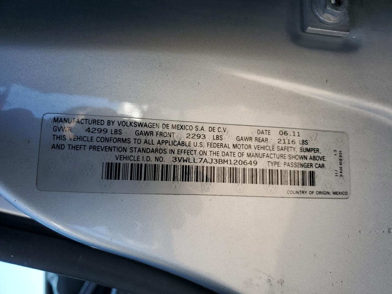 2011 VOLKSWAGEN JETTA