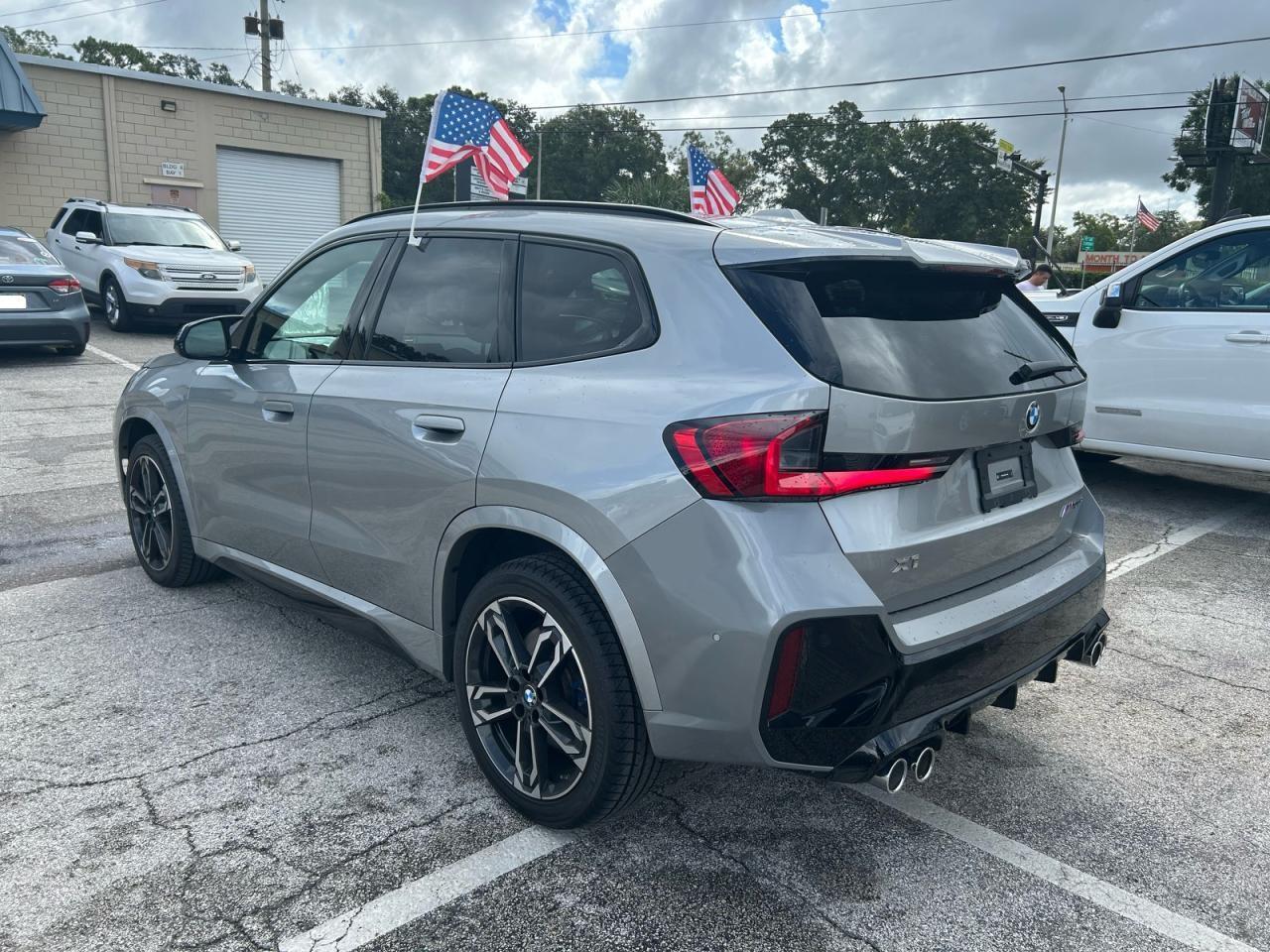 2024 BMW X1