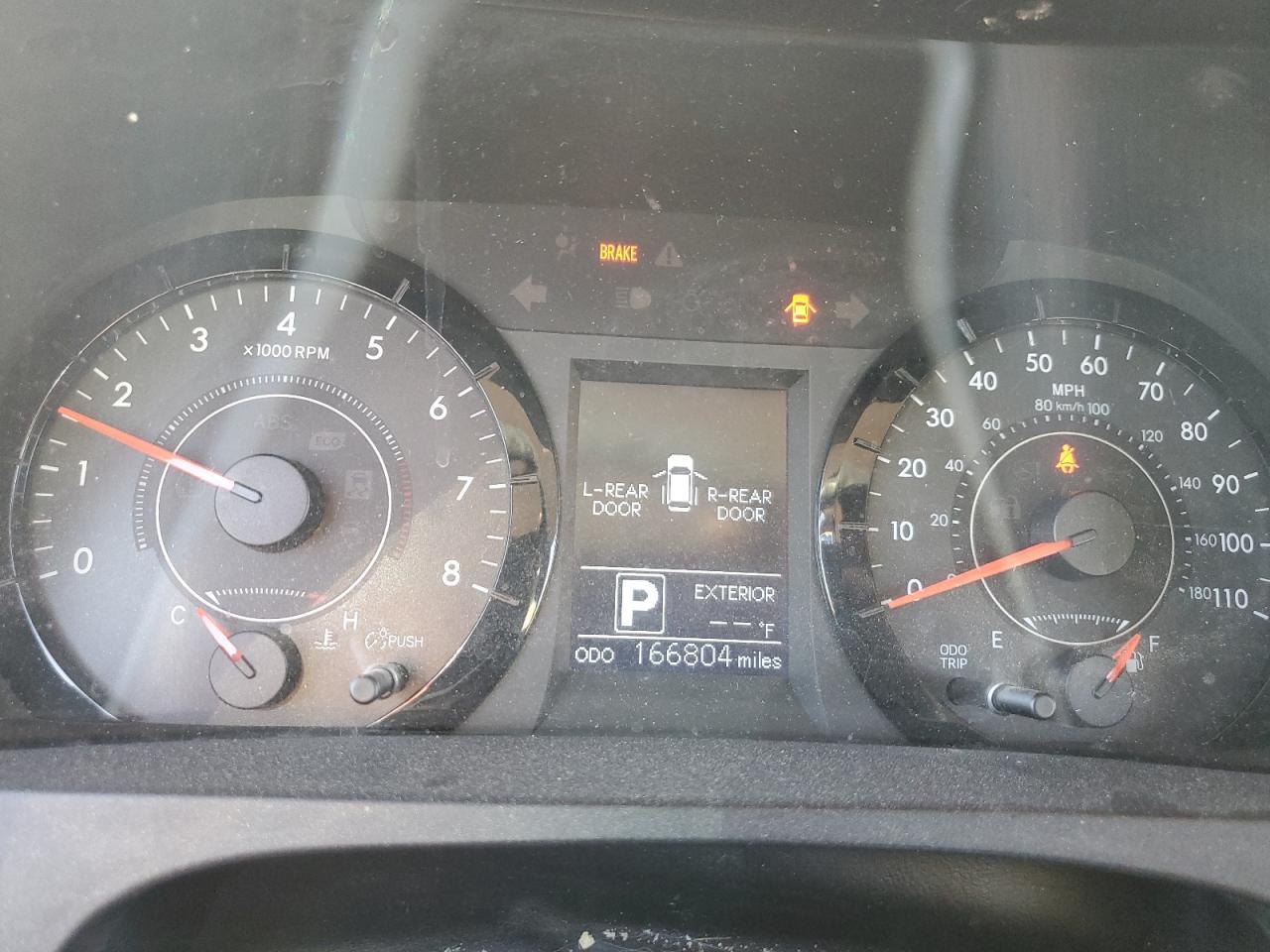 2016 TOYOTA SIENNA