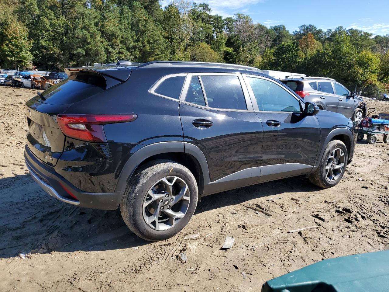 2025 CHEVROLET TRAX