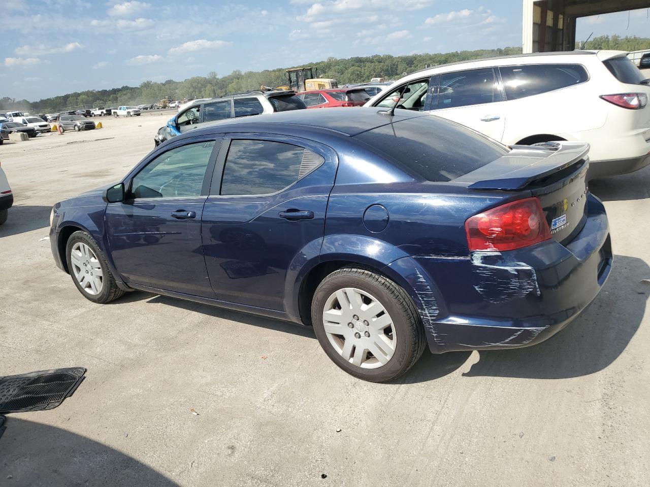 2014 DODGE Avenger