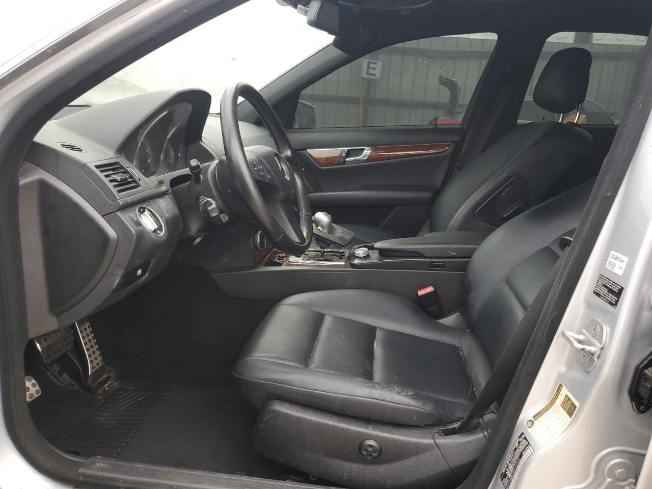 2011 MERCEDES-BENZ C-CLASS