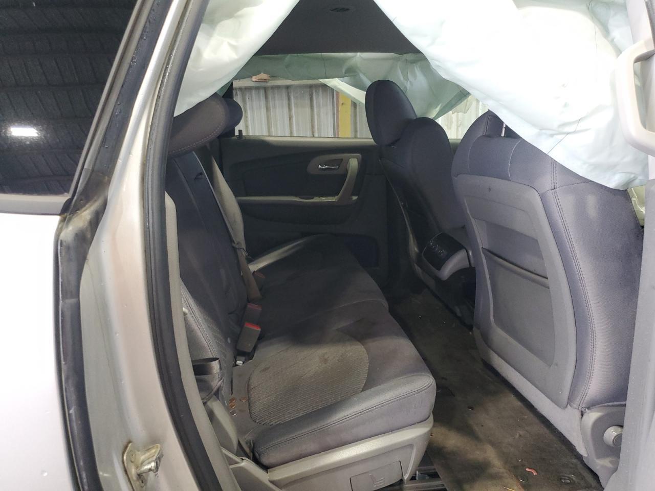 2011 CHEVROLET TRAVERSE