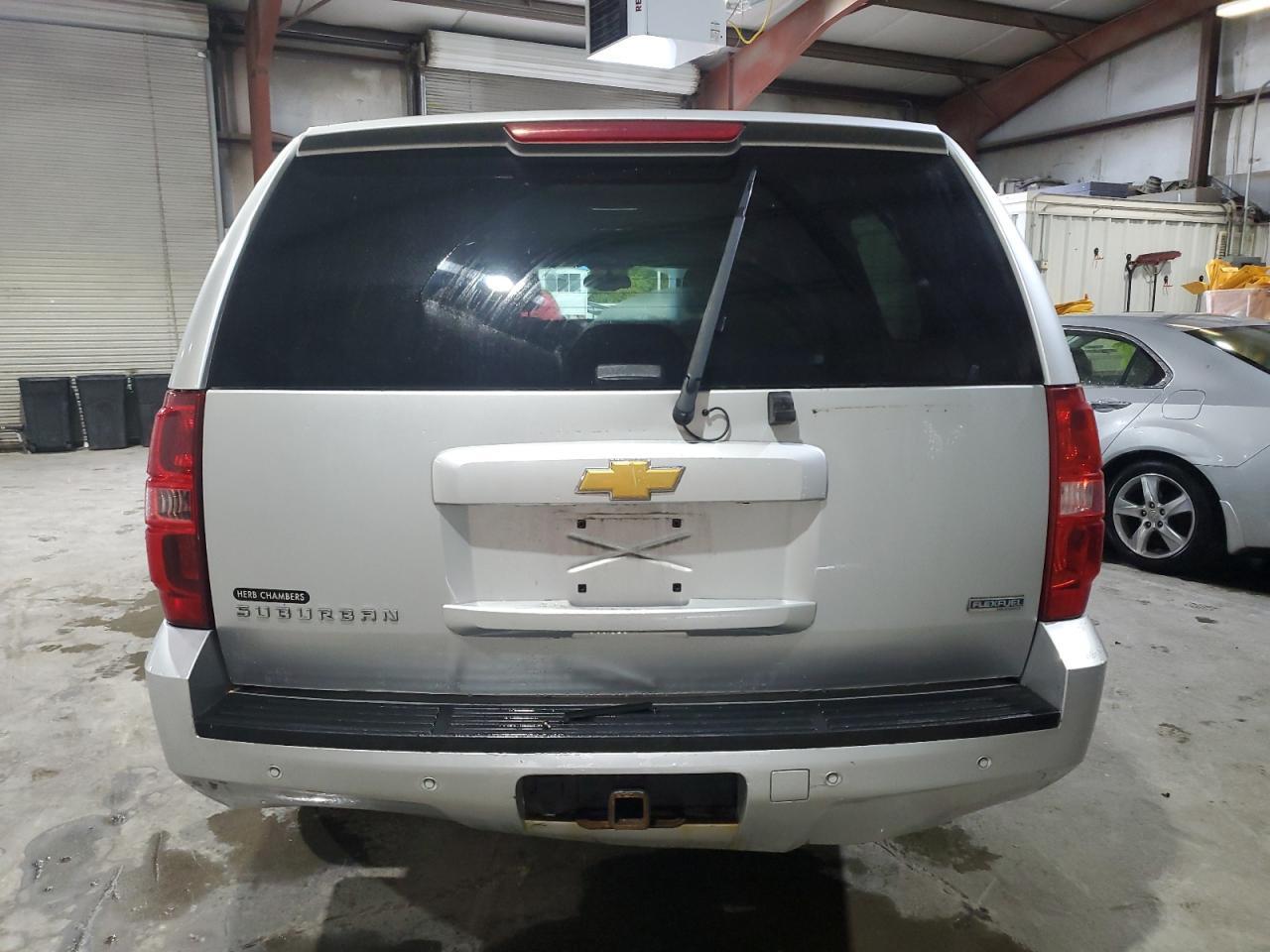 2012 CHEVROLET Suburban