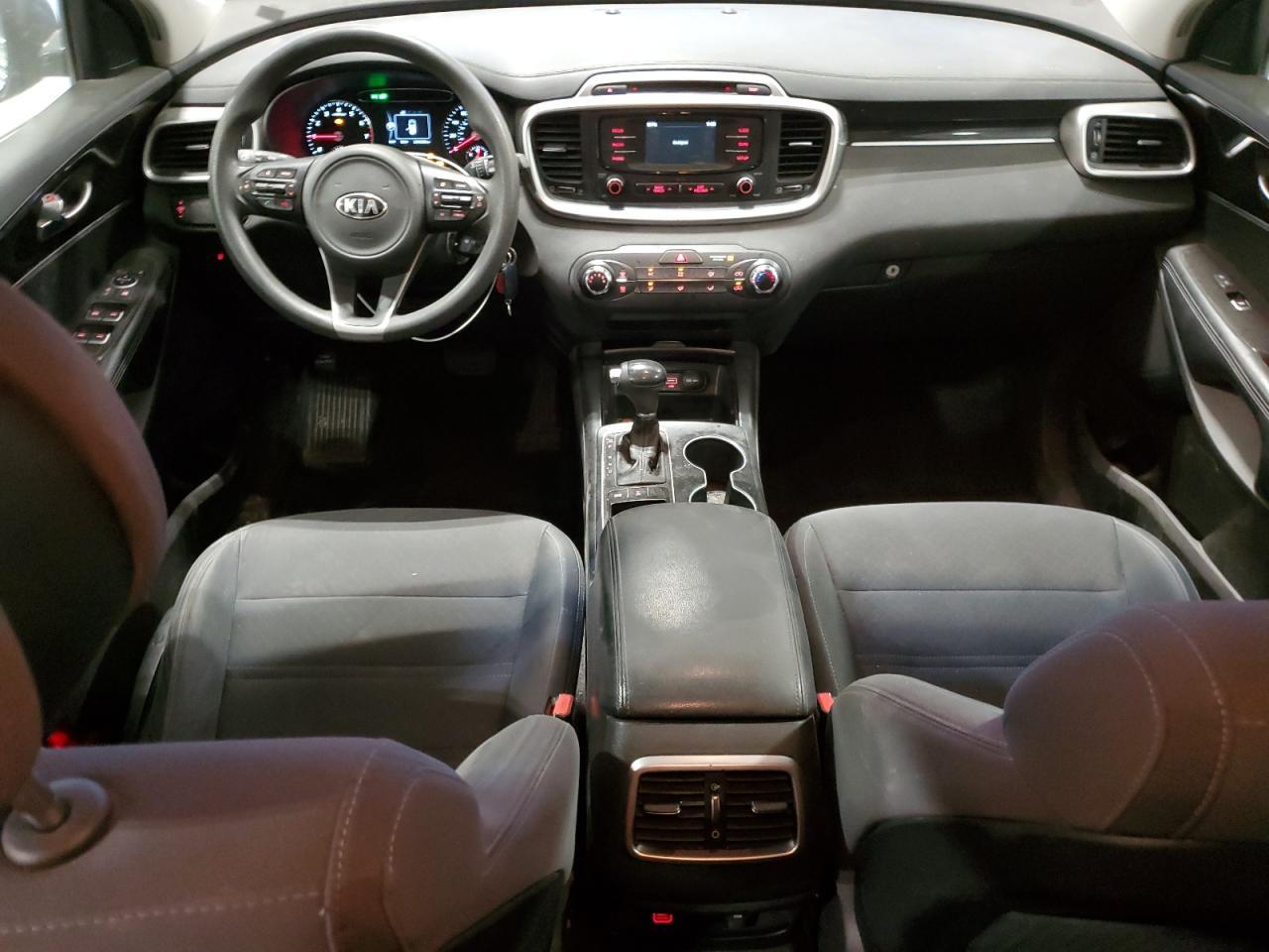 2016 KIA SORENTO